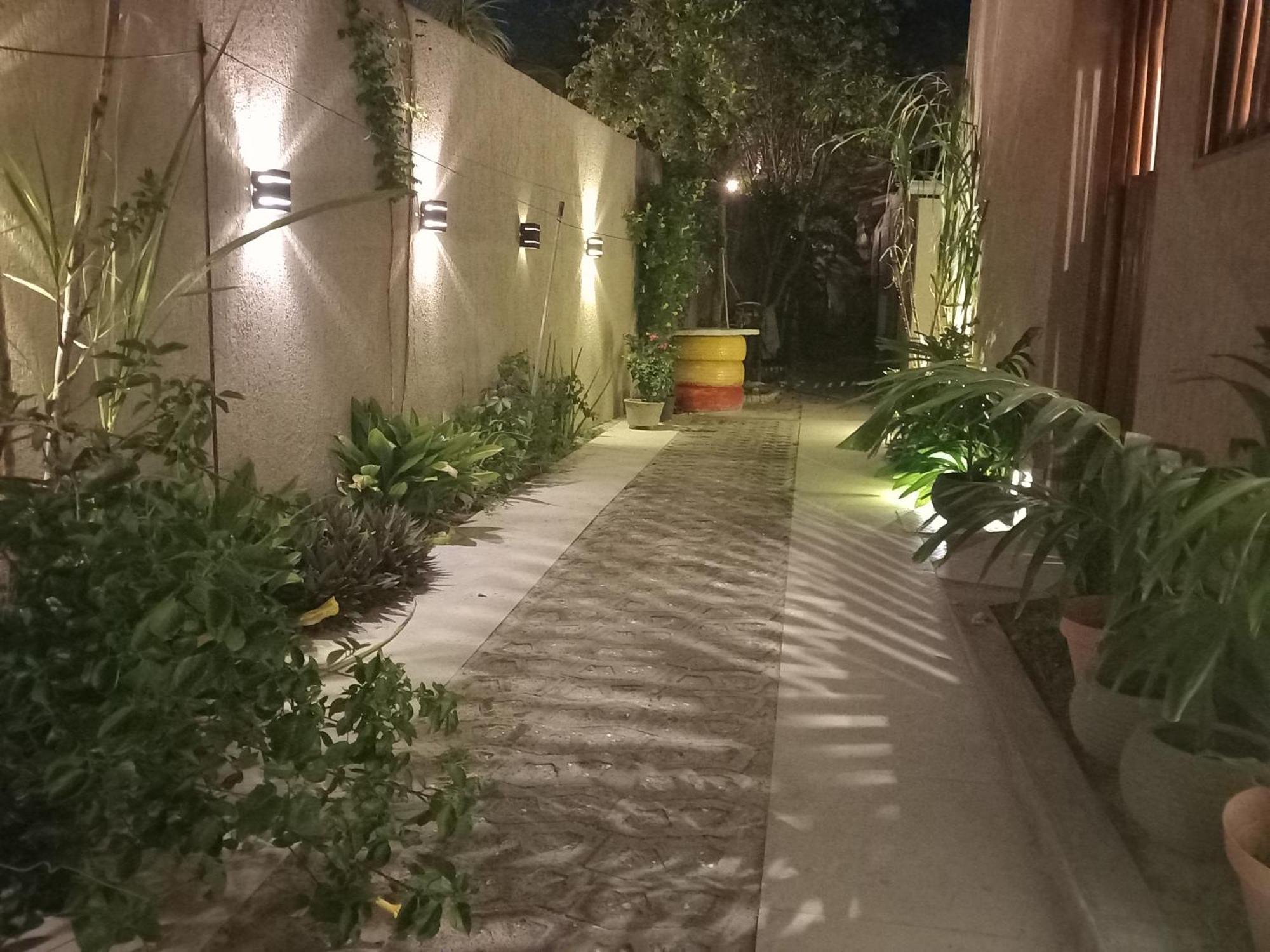 Casa de Férias #residencialvillajeri - House For Individuals, Couples And Families, Garden View, 300m Far Sea *
